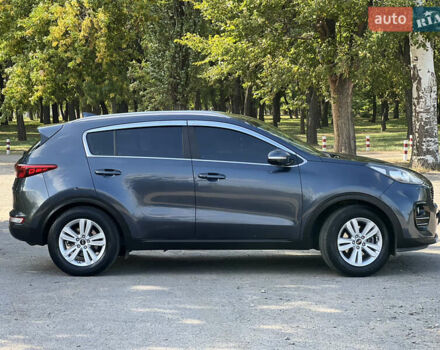Синій Кіа Sportage, об'ємом двигуна 2 л та пробігом 150 тис. км за 17000 $, фото 3 на Automoto.ua