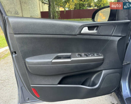 Синій Кіа Sportage, об'ємом двигуна 1.7 л та пробігом 150 тис. км за 15000 $, фото 16 на Automoto.ua