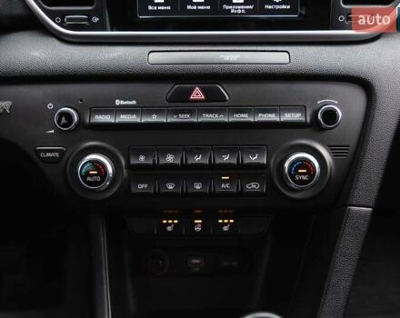 Синий Киа Sportage, объемом двигателя 1.6 л и пробегом 141 тыс. км за 17500 $, фото 20 на Automoto.ua