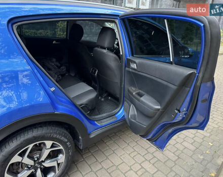Синий Киа Sportage, объемом двигателя 1.6 л и пробегом 111 тыс. км за 17200 $, фото 59 на Automoto.ua