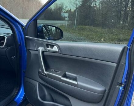 Синий Киа Sportage, объемом двигателя 1.6 л и пробегом 92 тыс. км за 18700 $, фото 13 на Automoto.ua