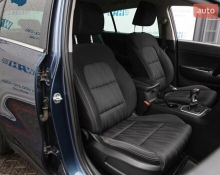 Синий Киа Sportage, объемом двигателя 1.6 л и пробегом 141 тыс. км за 17500 $, фото 25 на Automoto.ua