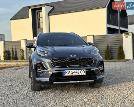 Киа Sportage 2018 в Киеве на Automoto.ua Синий Киа Sportage, объемом двигателя 2 л и пробегом 153 тыс. км за 21900 $, фото 1 на Automoto.ua