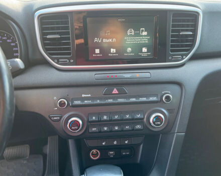 Синій Кіа Sportage, об'ємом двигуна 1.6 л та пробігом 108 тис. км за 18000 $, фото 22 на Automoto.ua