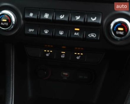 Синий Киа Sportage, объемом двигателя 1.6 л и пробегом 141 тыс. км за 17500 $, фото 21 на Automoto.ua