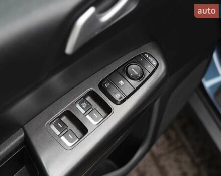Синий Киа Sportage, объемом двигателя 1.6 л и пробегом 141 тыс. км за 17500 $, фото 11 на Automoto.ua