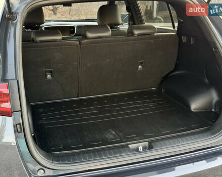 Киа Sportage 2018 в Киеве на Automoto.ua Синий Киа Sportage, объемом двигателя 2 л и пробегом 153 тыс. км за 21900 $, фото 17 на Automoto.ua