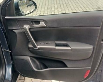 Синій Кіа Sportage, об'ємом двигуна 1.59 л та пробігом 58 тис. км за 18200 $, фото 17 на Automoto.ua