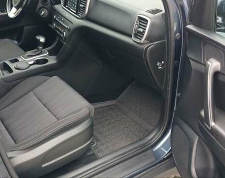 Синій Кіа Sportage, об'ємом двигуна 1.59 л та пробігом 58 тис. км за 18200 $, фото 18 на Automoto.ua