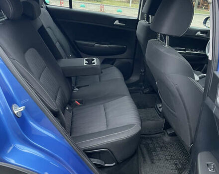 Синій Кіа Sportage, об'ємом двигуна 1.59 л та пробігом 95 тис. км за 12999 $, фото 22 на Automoto.ua