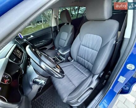 Синий Киа Sportage, объемом двигателя 1.6 л и пробегом 140 тыс. км за 18800 $, фото 36 на Automoto.ua