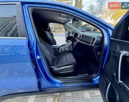 Синий Киа Sportage, объемом двигателя 1.6 л и пробегом 140 тыс. км за 18800 $, фото 44 на Automoto.ua