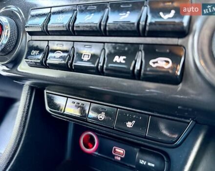 Синий Киа Sportage, объемом двигателя 1.6 л и пробегом 140 тыс. км за 18800 $, фото 51 на Automoto.ua