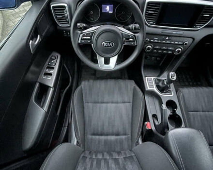 Синій Кіа Sportage, об'ємом двигуна 1.59 л та пробігом 95 тис. км за 12999 $, фото 11 на Automoto.ua