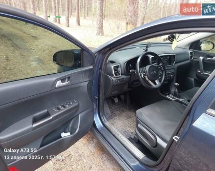 Синий Киа Sportage, объемом двигателя 1.59 л и пробегом 22 тыс. км за 18000 $, фото 10 на Automoto.ua