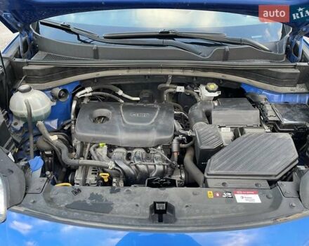 Синій Кіа Sportage, об'ємом двигуна 1.59 л та пробігом 110 тис. км за 17000 $, фото 4 на Automoto.ua
