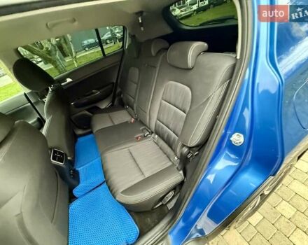 Синий Киа Sportage, объемом двигателя 1.59 л и пробегом 115 тыс. км за 16999 $, фото 70 на Automoto.ua