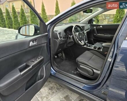 Синій Кіа Sportage, об'ємом двигуна 1.6 л та пробігом 86 тис. км за 15950 $, фото 16 на Automoto.ua
