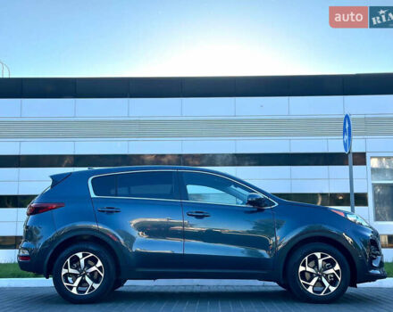 Синій Кіа Sportage, об'ємом двигуна 2.36 л та пробігом 75 тис. км за 16450 $, фото 1 на Automoto.ua