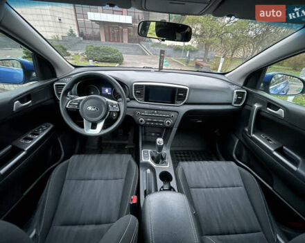 Синій Кіа Sportage, об'ємом двигуна 1.59 л та пробігом 95 тис. км за 12999 $, фото 10 на Automoto.ua