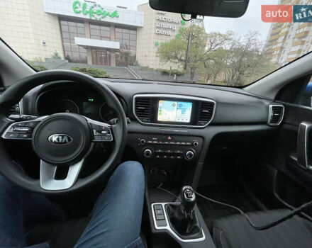 Синій Кіа Sportage, об'ємом двигуна 1.59 л та пробігом 95 тис. км за 12999 $, фото 21 на Automoto.ua