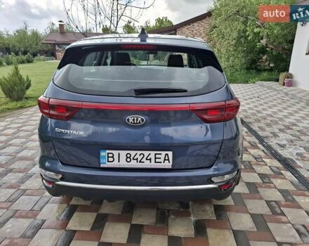 Синий Киа Sportage, объемом двигателя 1.6 л и пробегом 121 тыс. км за 17000 $, фото 9 на Automoto.ua