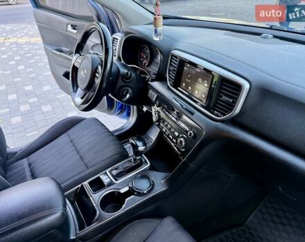Синий Киа Sportage, объемом двигателя 1.6 л и пробегом 140 тыс. км за 18800 $, фото 47 на Automoto.ua