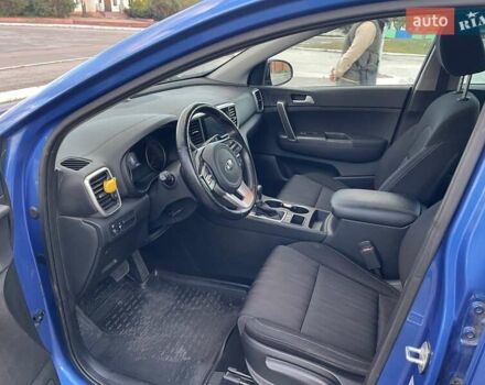 Синій Кіа Sportage, об'ємом двигуна 1.59 л та пробігом 110 тис. км за 17000 $, фото 7 на Automoto.ua