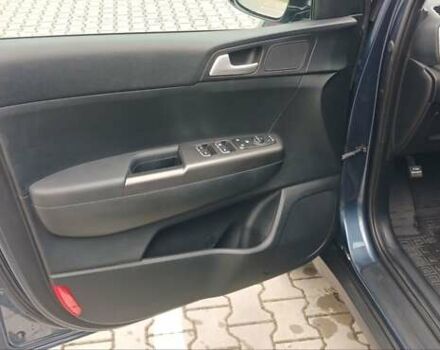 Синій Кіа Sportage, об'ємом двигуна 1.59 л та пробігом 58 тис. км за 18200 $, фото 9 на Automoto.ua