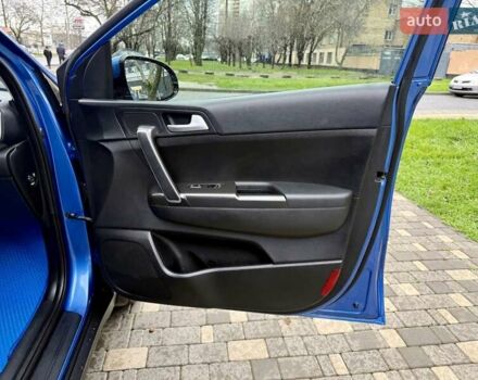 Синий Киа Sportage, объемом двигателя 1.59 л и пробегом 115 тыс. км за 16999 $, фото 45 на Automoto.ua