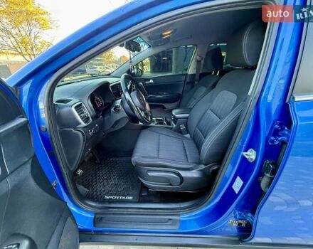 Синий Киа Sportage, объемом двигателя 1.6 л и пробегом 140 тыс. км за 18800 $, фото 37 на Automoto.ua