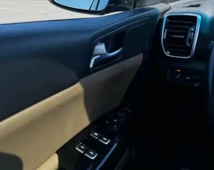 Киа Sportage 2019 в Черновцах на Automoto.ua Синий Киа Sportage, объемом двигателя 2 л и пробегом 87 тыс. км за 15000 $, фото 10 на Automoto.ua