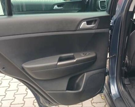 Синій Кіа Sportage, об'ємом двигуна 1.59 л та пробігом 58 тис. км за 18200 $, фото 10 на Automoto.ua