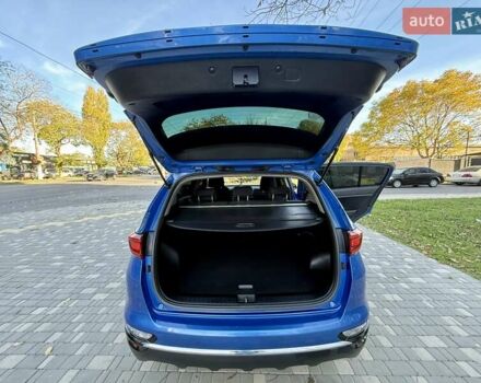 Синий Киа Sportage, объемом двигателя 1.6 л и пробегом 140 тыс. км за 18800 $, фото 71 на Automoto.ua