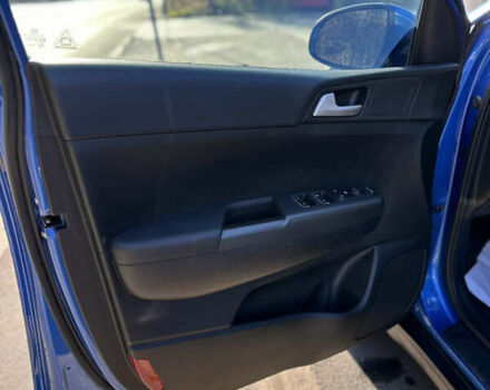 Синий Киа Sportage, объемом двигателя 1.59 л и пробегом 16 тыс. км за 18400 $, фото 8 на Automoto.ua