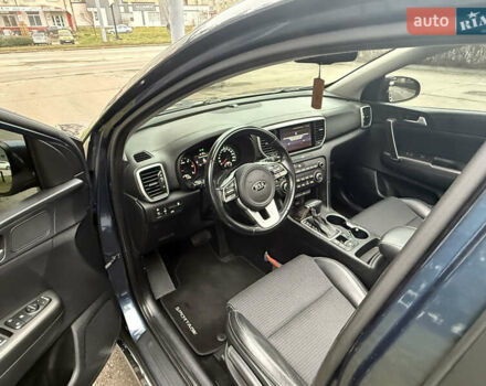 Синій Кіа Sportage, об'ємом двигуна 1.6 л та пробігом 200 тис. км за 18950 $, фото 30 на Automoto.ua