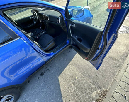 Синий Киа Sportage, объемом двигателя 1.59 л и пробегом 16 тыс. км за 18400 $, фото 20 на Automoto.ua