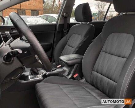 Синий Киа Sportage, объемом двигателя 1.6 л и пробегом 11 тыс. км за 17999 $, фото 10 на Automoto.ua