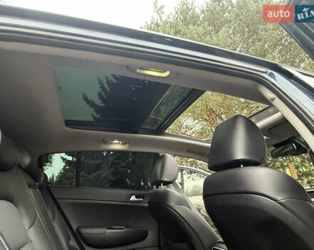 Синій Кіа Sportage, об'ємом двигуна 1.6 л та пробігом 200 тис. км за 18950 $, фото 27 на Automoto.ua