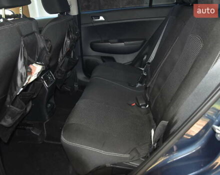 Синий Киа Sportage, объемом двигателя 1.59 л и пробегом 29 тыс. км за 19900 $, фото 12 на Automoto.ua
