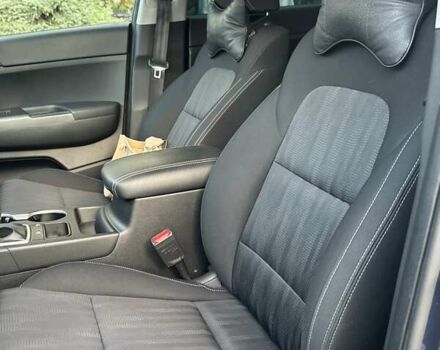 Синий Киа Sportage, объемом двигателя 1.59 л и пробегом 45 тыс. км за 20250 $, фото 17 на Automoto.ua