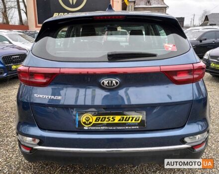 Синий Киа Sportage, объемом двигателя 1.6 л и пробегом 11 тыс. км за 17999 $, фото 4 на Automoto.ua