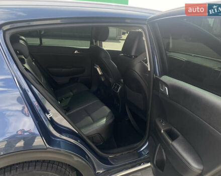 Синий Киа Sportage, объемом двигателя 1.6 л и пробегом 198 тыс. км за 18000 $, фото 9 на Automoto.ua