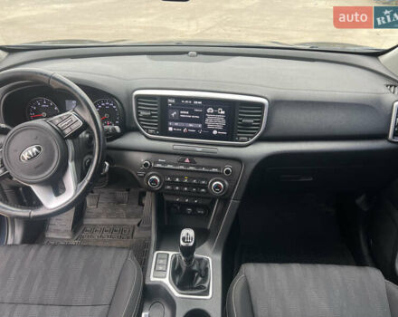 Синій Кіа Sportage, об'ємом двигуна 1.59 л та пробігом 178 тис. км за 14500 $, фото 17 на Automoto.ua