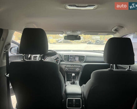 Синій Кіа Sportage, об'ємом двигуна 1.59 л та пробігом 178 тис. км за 14500 $, фото 16 на Automoto.ua