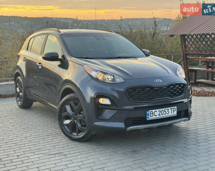 Киа Sportage 2021 в Тернополе на Automoto.ua Синий Киа Sportage, объемом двигателя 2.36 л и пробегом 92 тыс. км за 24300 $, фото 2 на Automoto.ua