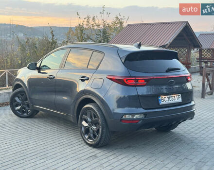 Киа Sportage 2021 в Тернополе на Automoto.ua Синий Киа Sportage, объемом двигателя 2.36 л и пробегом 92 тыс. км за 24300 $, фото 5 на Automoto.ua