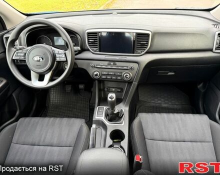 Киа Sportage 2021 в Киеве на Automoto.ua Синий Киа Sportage, объемом двигателя 1.6 л и пробегом 20 тыс. км за 17000 $, фото 6 на Automoto.ua