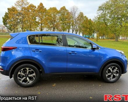 Киа Sportage 2021 в Киеве на Automoto.ua Синий Киа Sportage, объемом двигателя 1.6 л и пробегом 20 тыс. км за 17000 $, фото 1 на Automoto.ua
