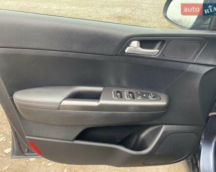 Киа Sportage 2021 в Львове на Automoto.ua Синий Киа Sportage, объемом двигателя 2.4 л и пробегом 60 тыс. км за 19200 $, фото 17 на Automoto.ua